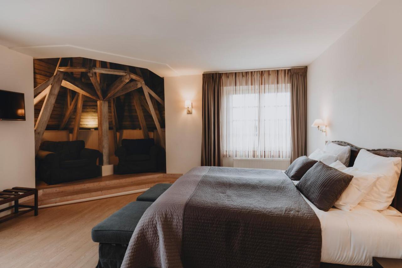 Hotel Grand Belle Vue